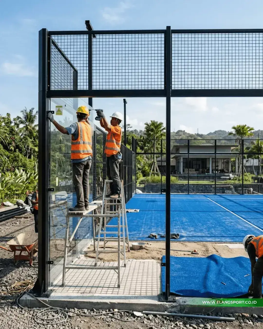 bangun lapangan padel 2