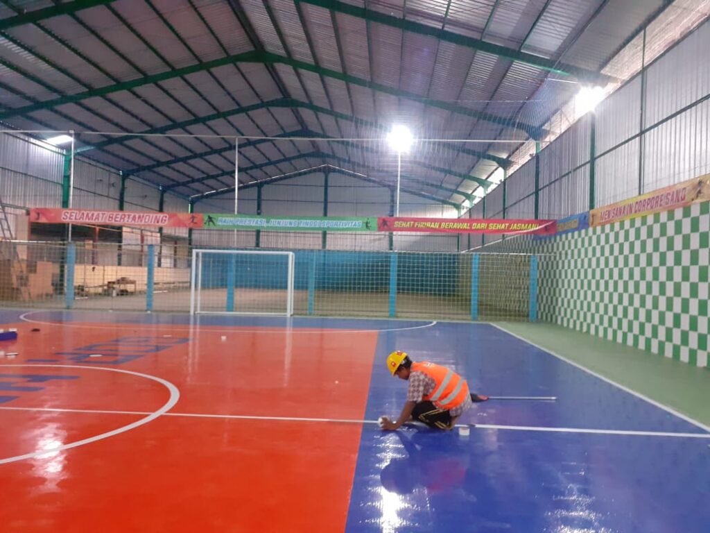 Jasa Perbaikan Lapangan Futsal Retak dan Bergelombang Profesional untuk Indoor & Outdoor