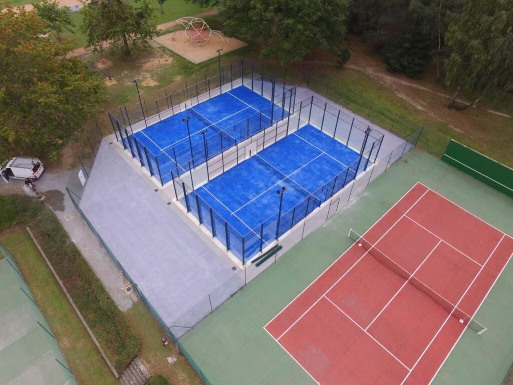 Satu Lapangan Tenis Bisa Jadi Tiga Lapangan Padel, Peluang Bisnis yang Sedang Booming